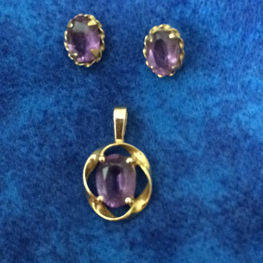 💜 Amethyst and gold earring and pendant set💜